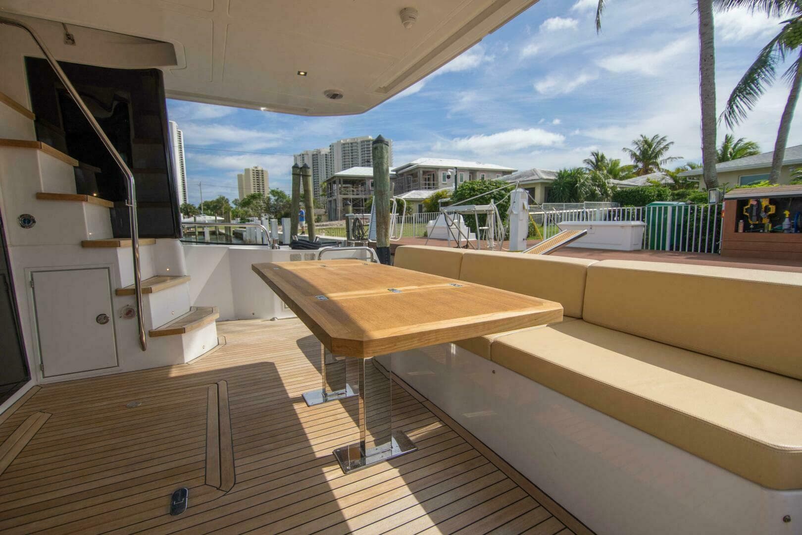 2019 Sundeck Yachts 580 Sport — photo 50