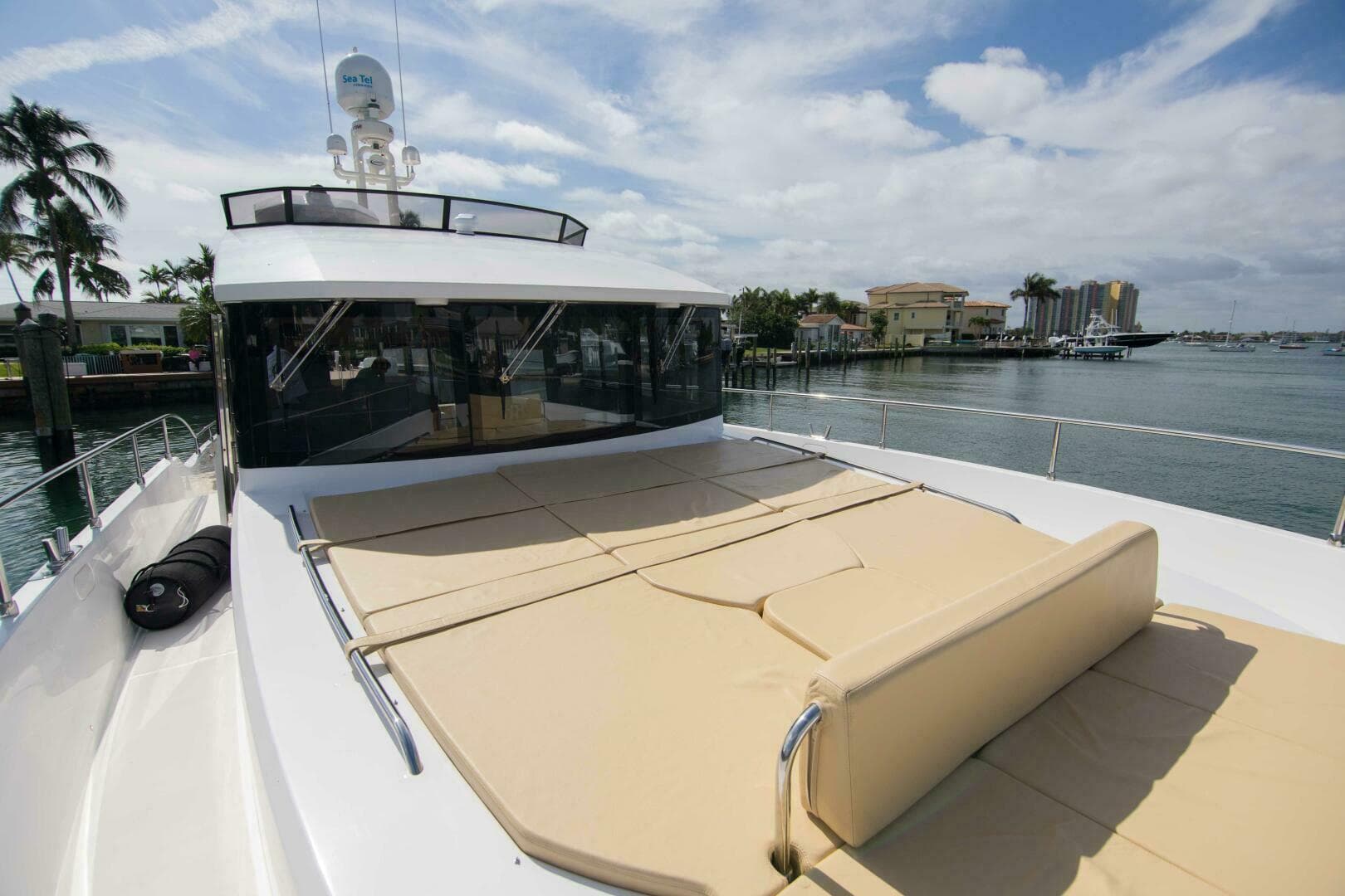 2019 Sundeck Yachts 580 Sport — photo 79