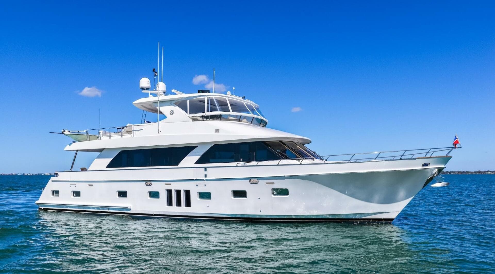 2010 Ocean Alexander 83