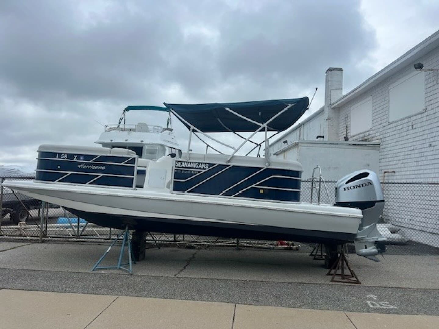 2021 Hurricane Fun Deck