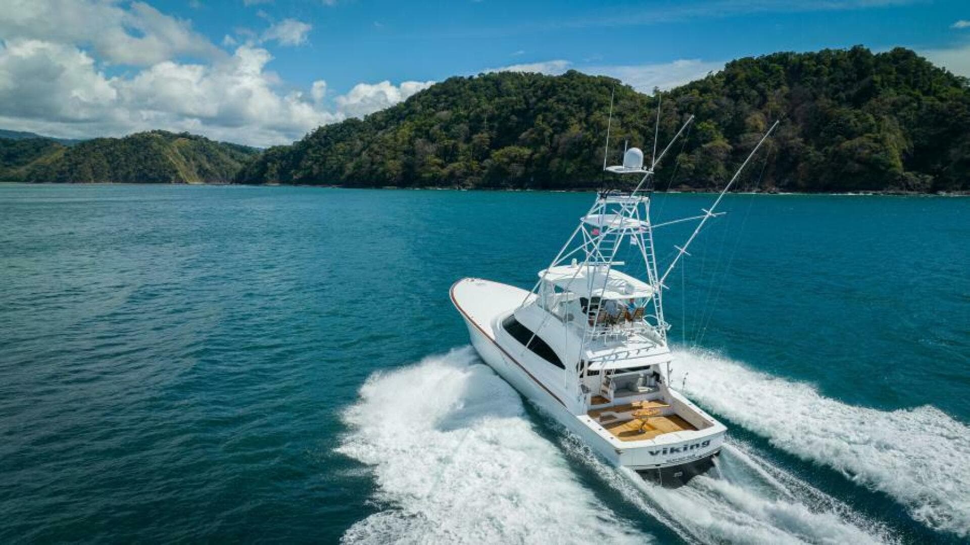 2023 Viking 64 Convertible — photo 65