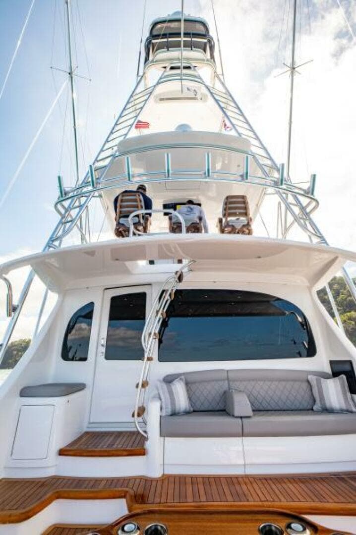 2023 Viking 64 Convertible — photo 39