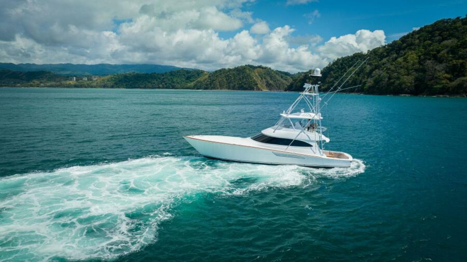 2023 Viking 64 Convertible — photo 67