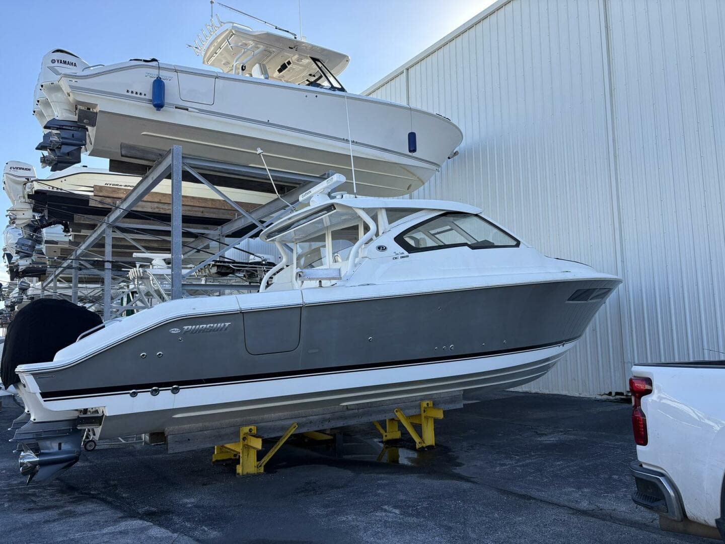 2020 Pursuit 365 DC — photo 19