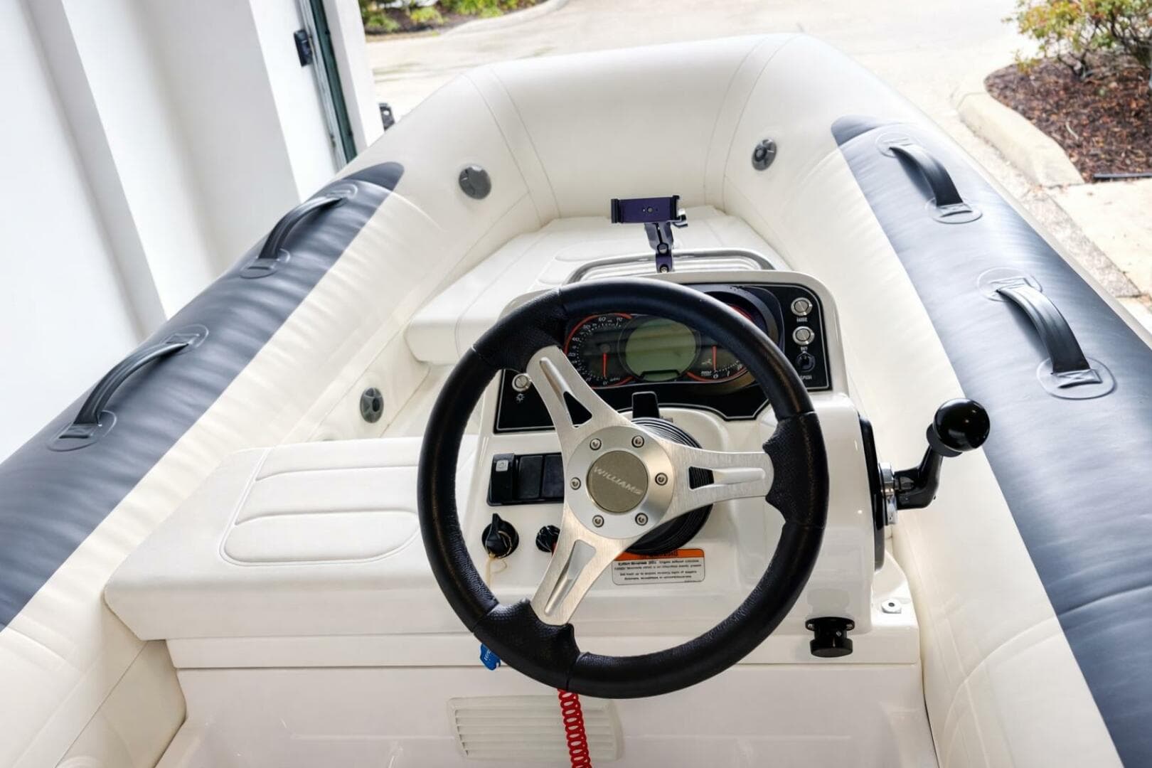 2022 Williams Jet Tenders 345 Sport Jet — photo 7