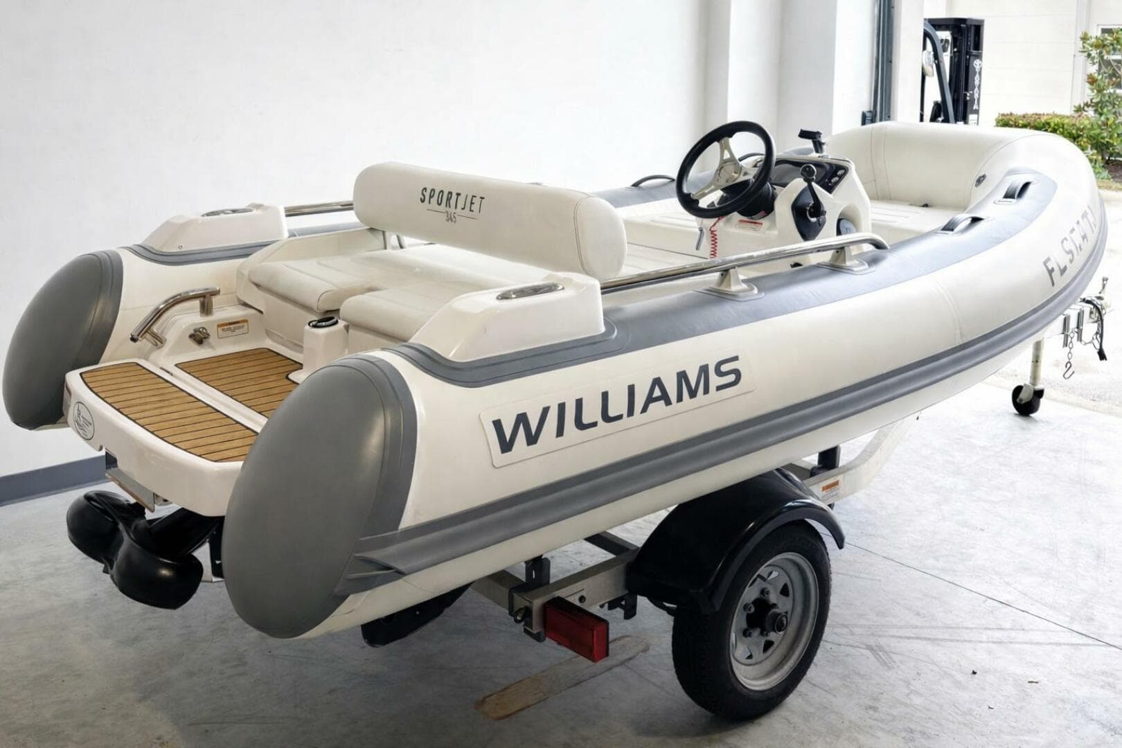 2022 Williams Jet Tenders 345 Sport Jet — photo 3