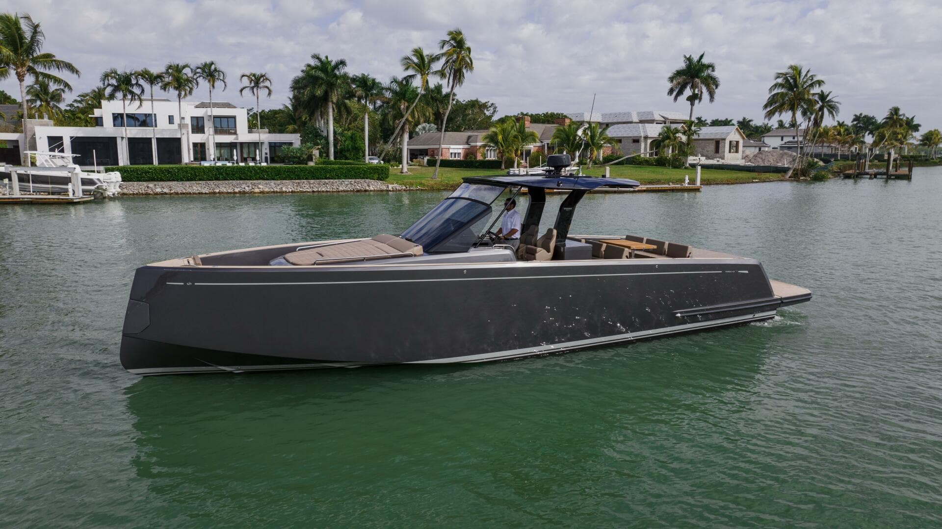 2024 Pardo Yachts 43 — photo 2