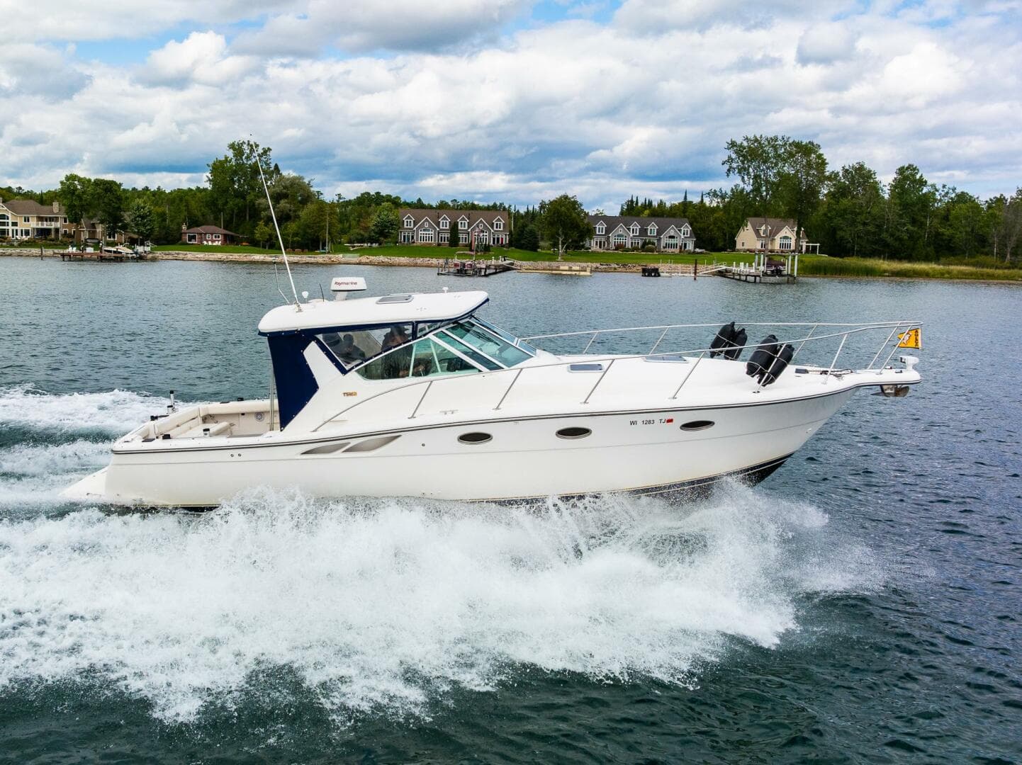 2002 Tiara Yachts 35 Open — photo 2