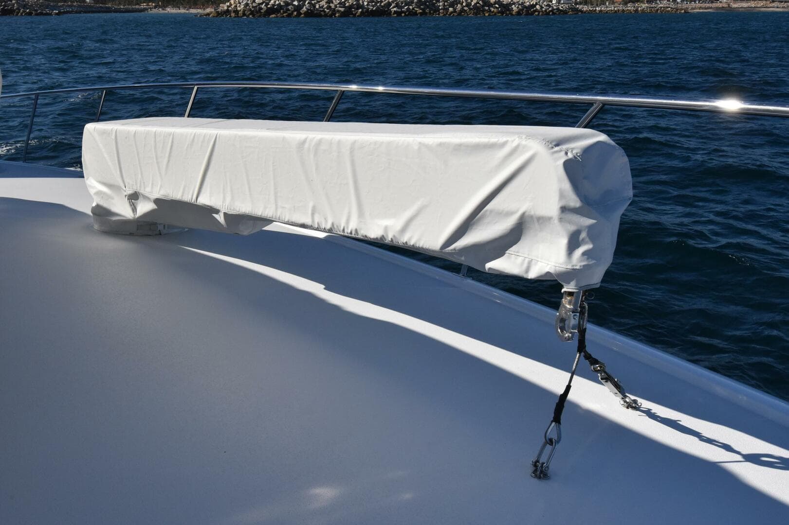 2019 Viking 80 Skybridge — photo 84