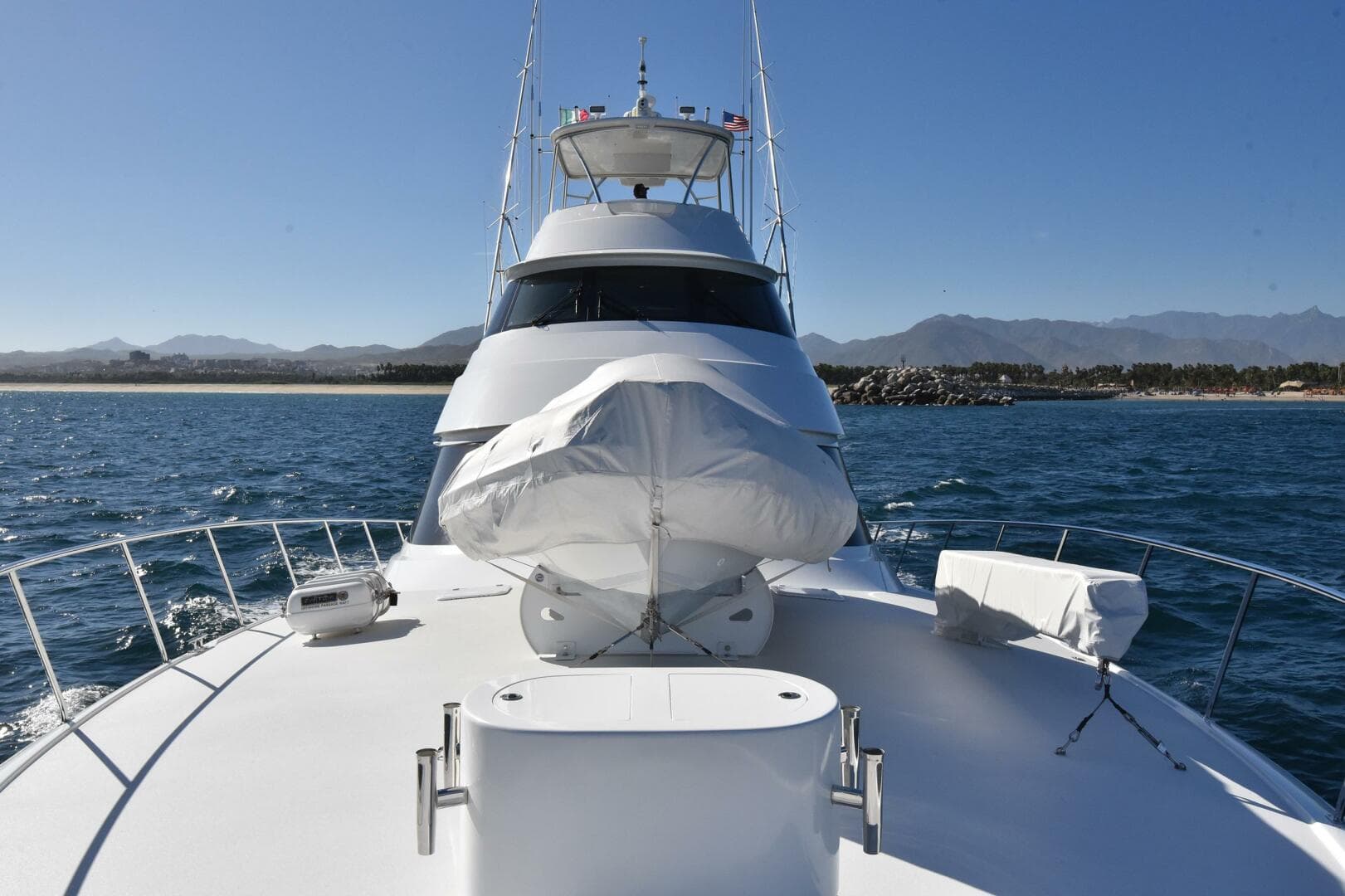 2019 Viking 80 Skybridge — photo 85