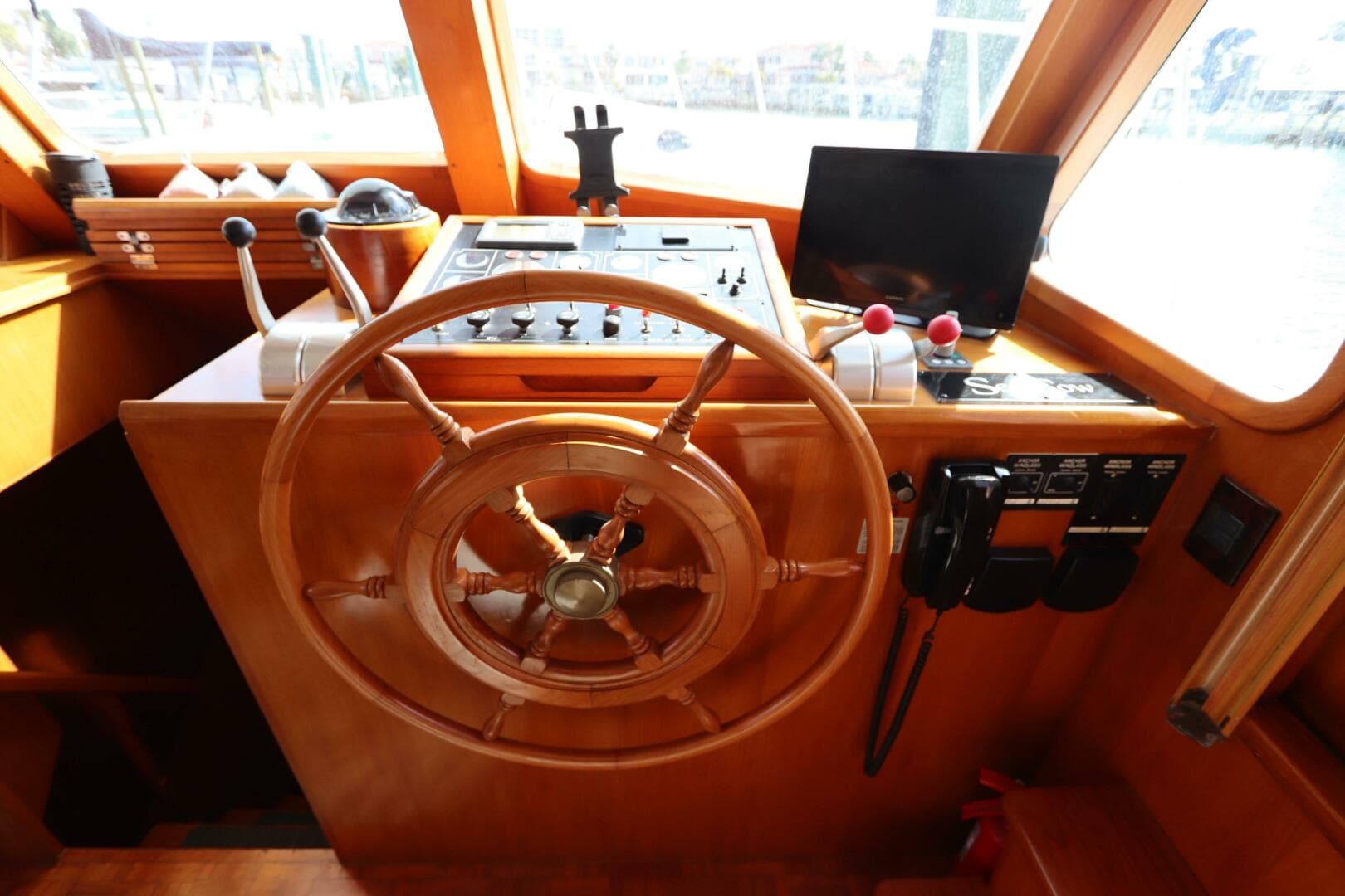 2005 Defever Cockpit — photo 61