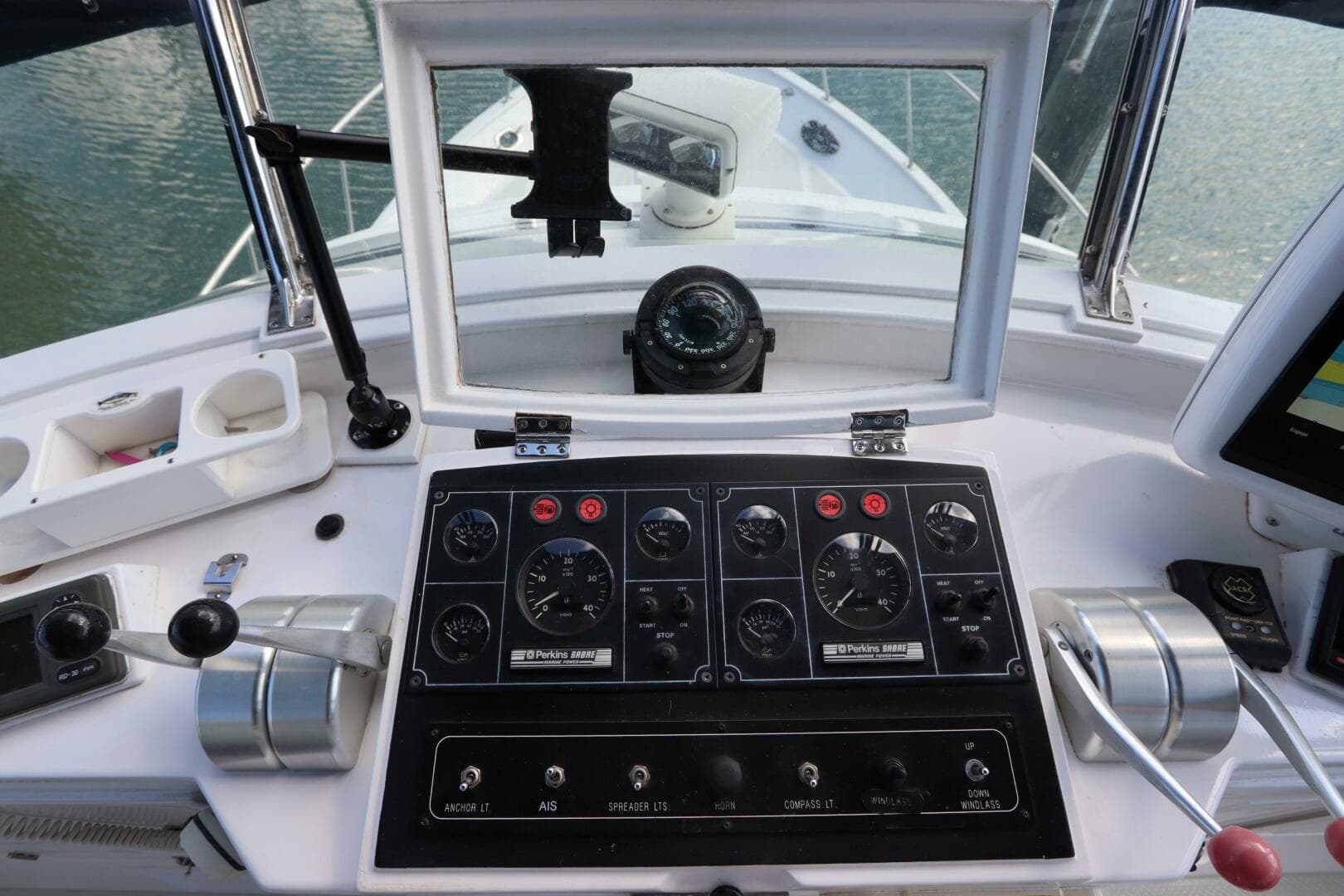 2005 Defever Cockpit — photo 39
