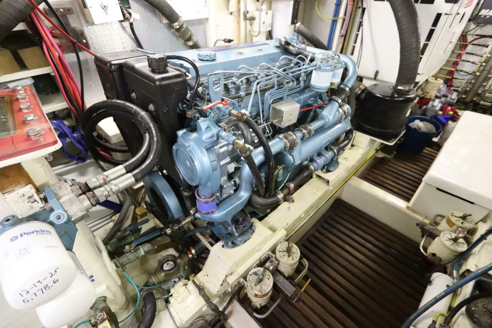 2005 Defever Cockpit — photo 87