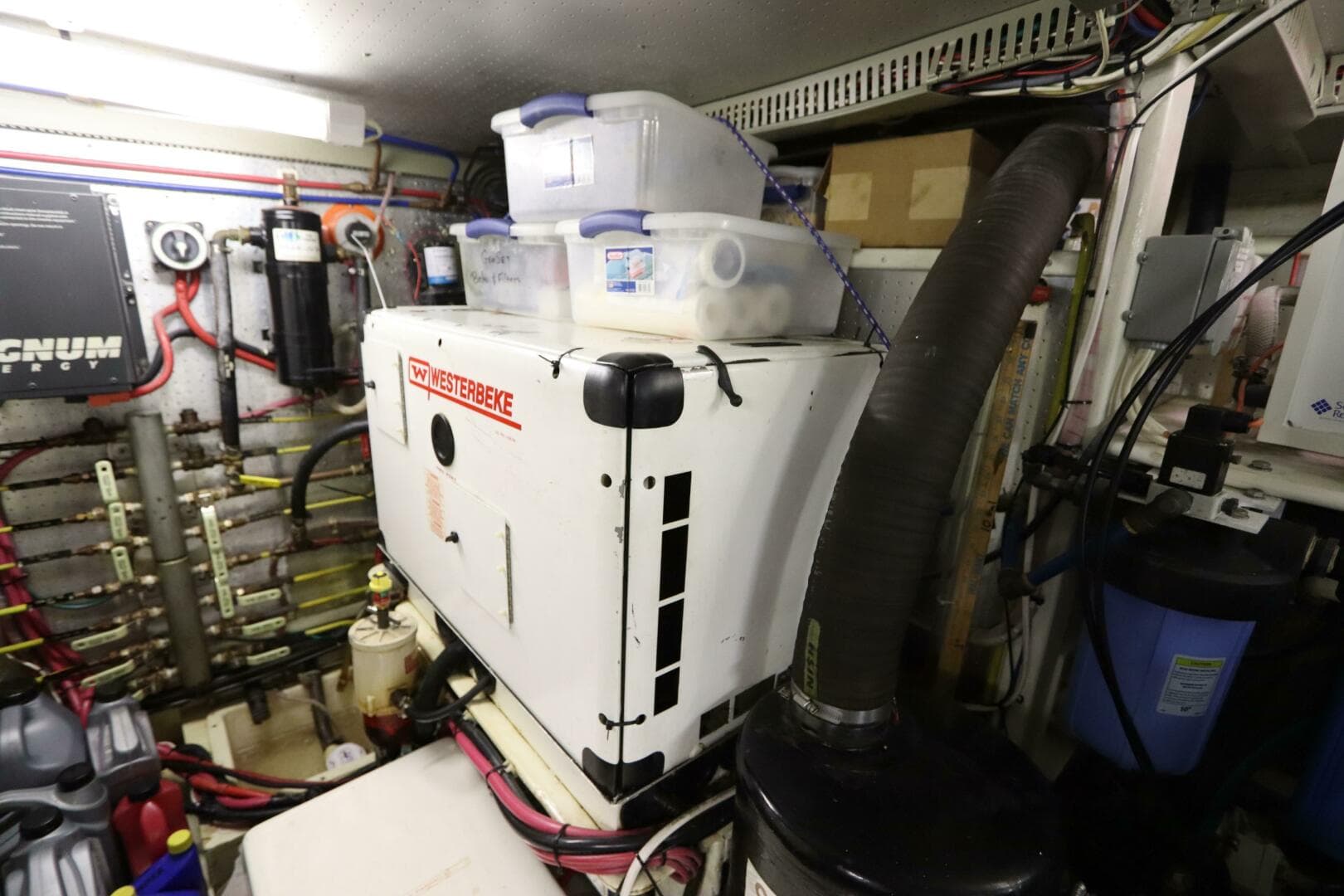 2005 Defever Cockpit — photo 92