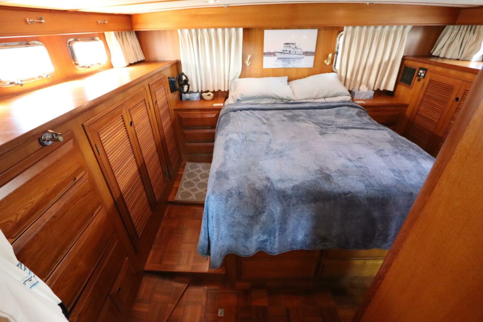 2005 Defever Cockpit — photo 96