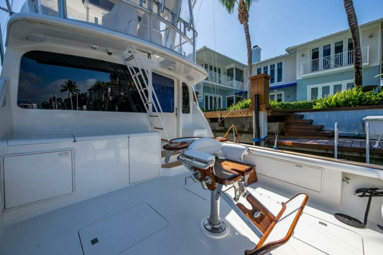 1999 Ocean Yachts Convertible — photo 21