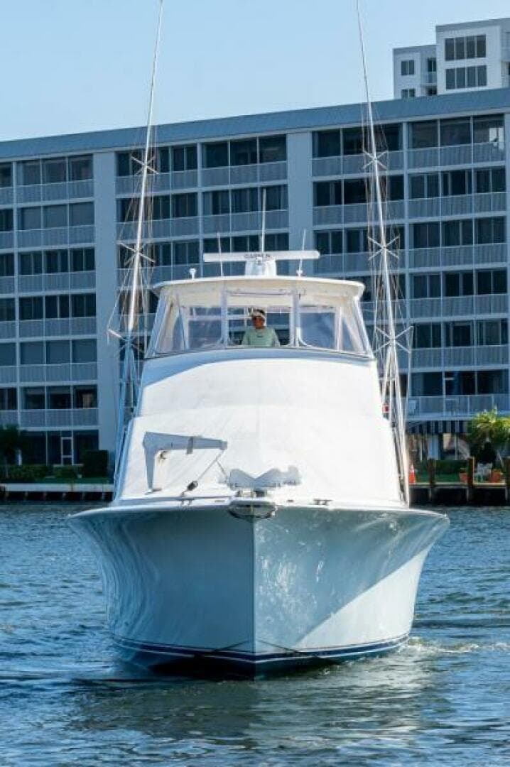 1999 Ocean Yachts Convertible — photo 11