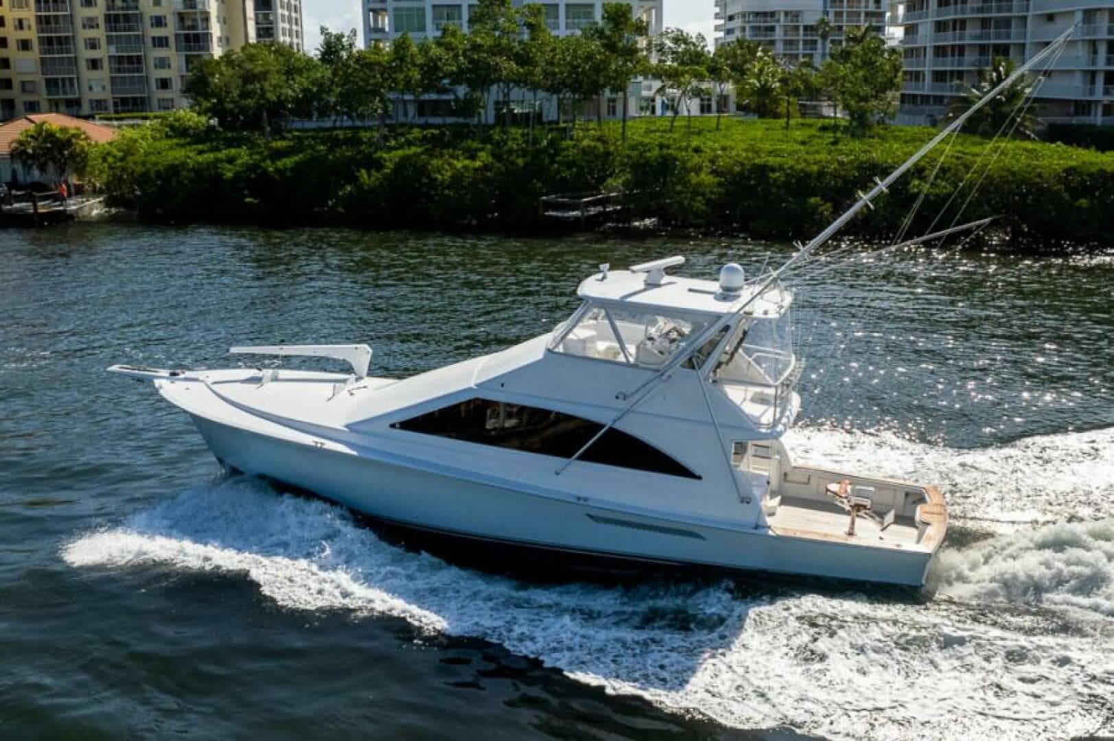 1999 Ocean Yachts Convertible — photo 14
