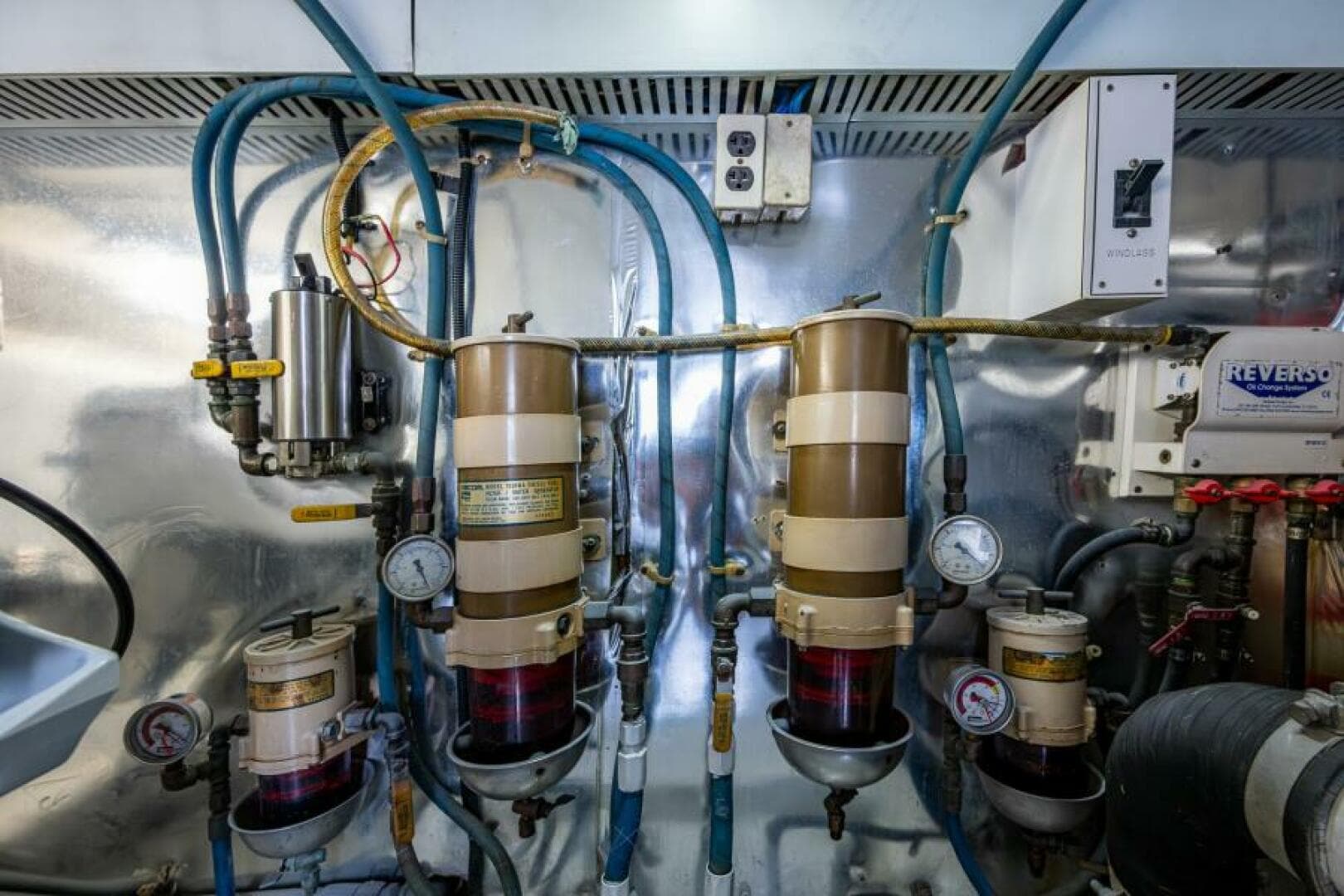 1999 Ocean Yachts Convertible — photo 74