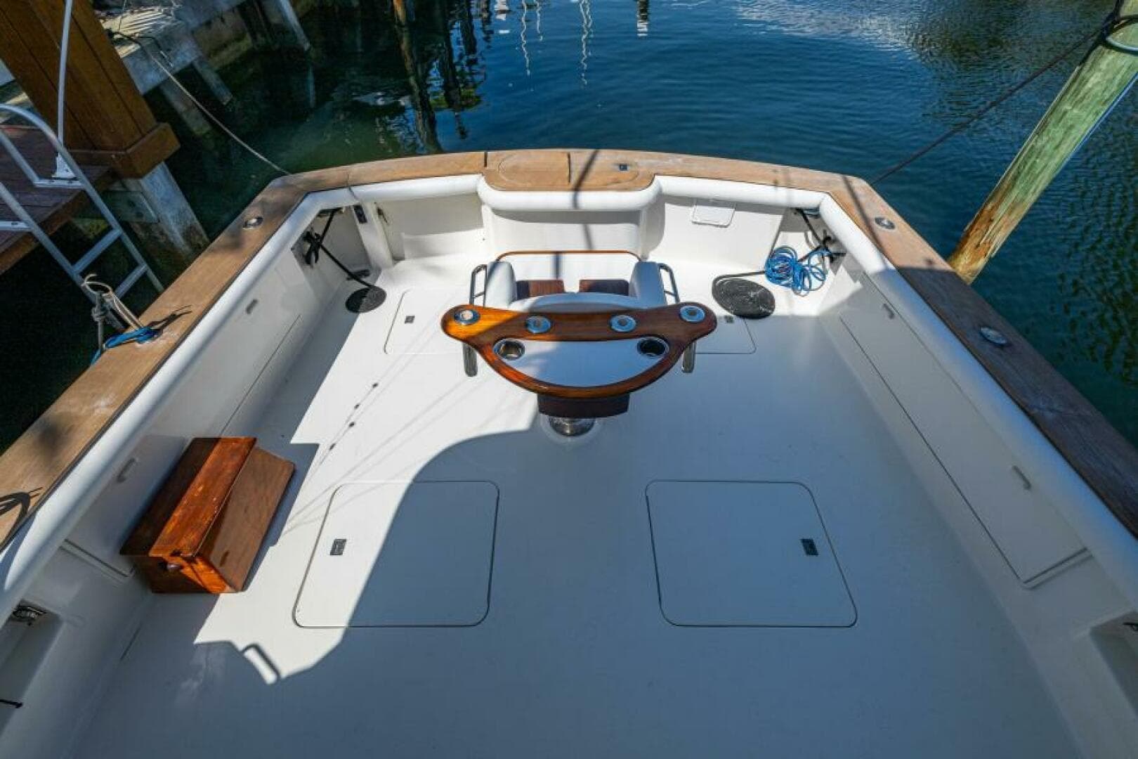 1999 Ocean Yachts Convertible — photo 26