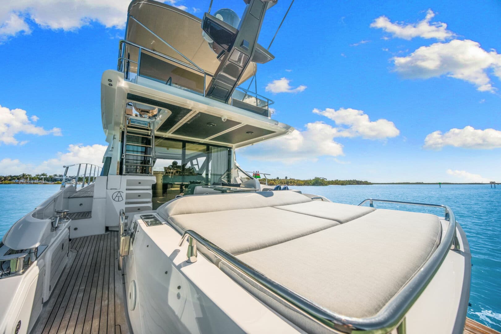 2022 Azimut S6 — photo 42