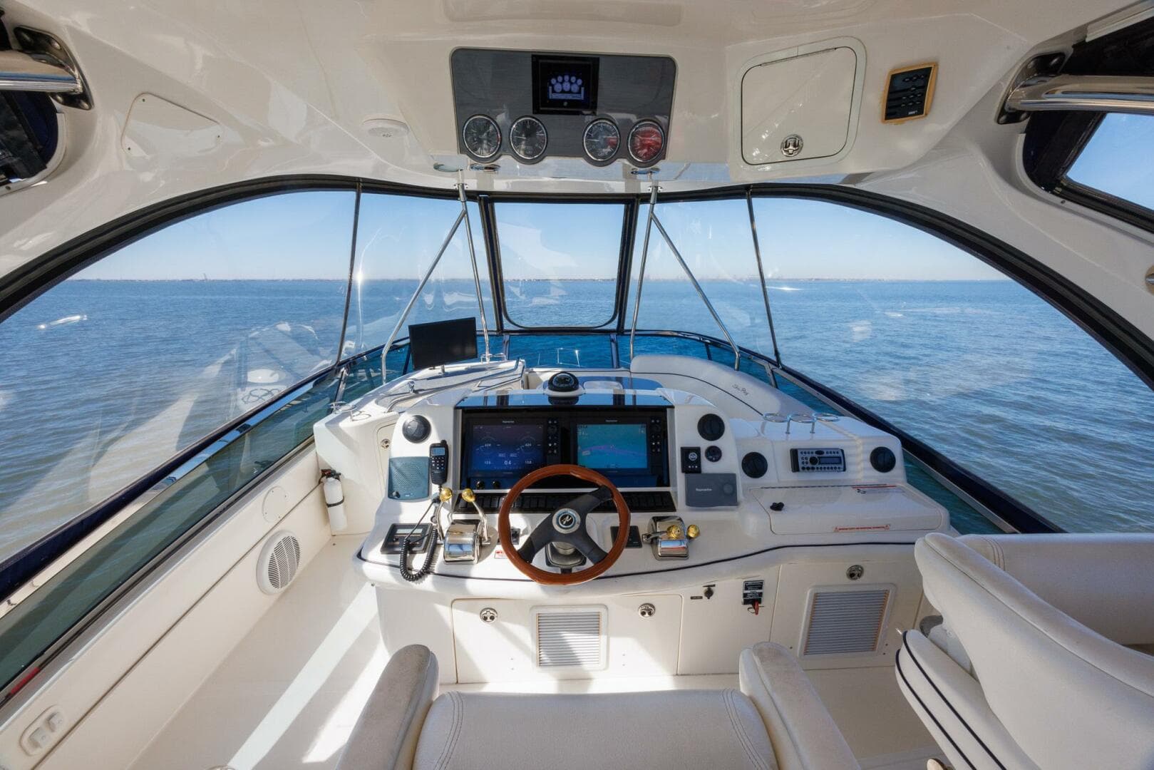 2006 Sea Ray 52 Sedan Bridge — photo 25