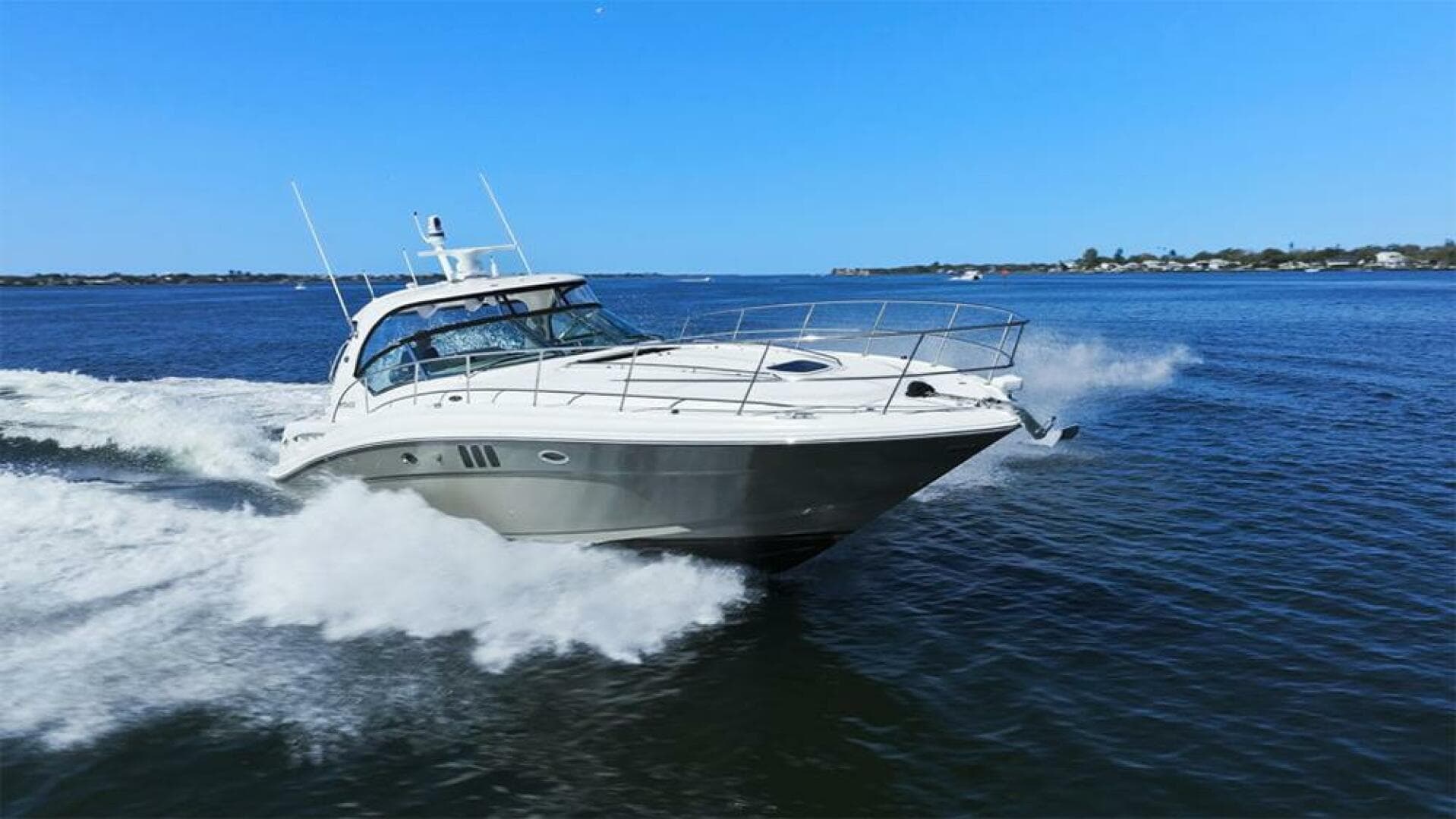 2006 Sea Ray 44 Sundancer — photo 41