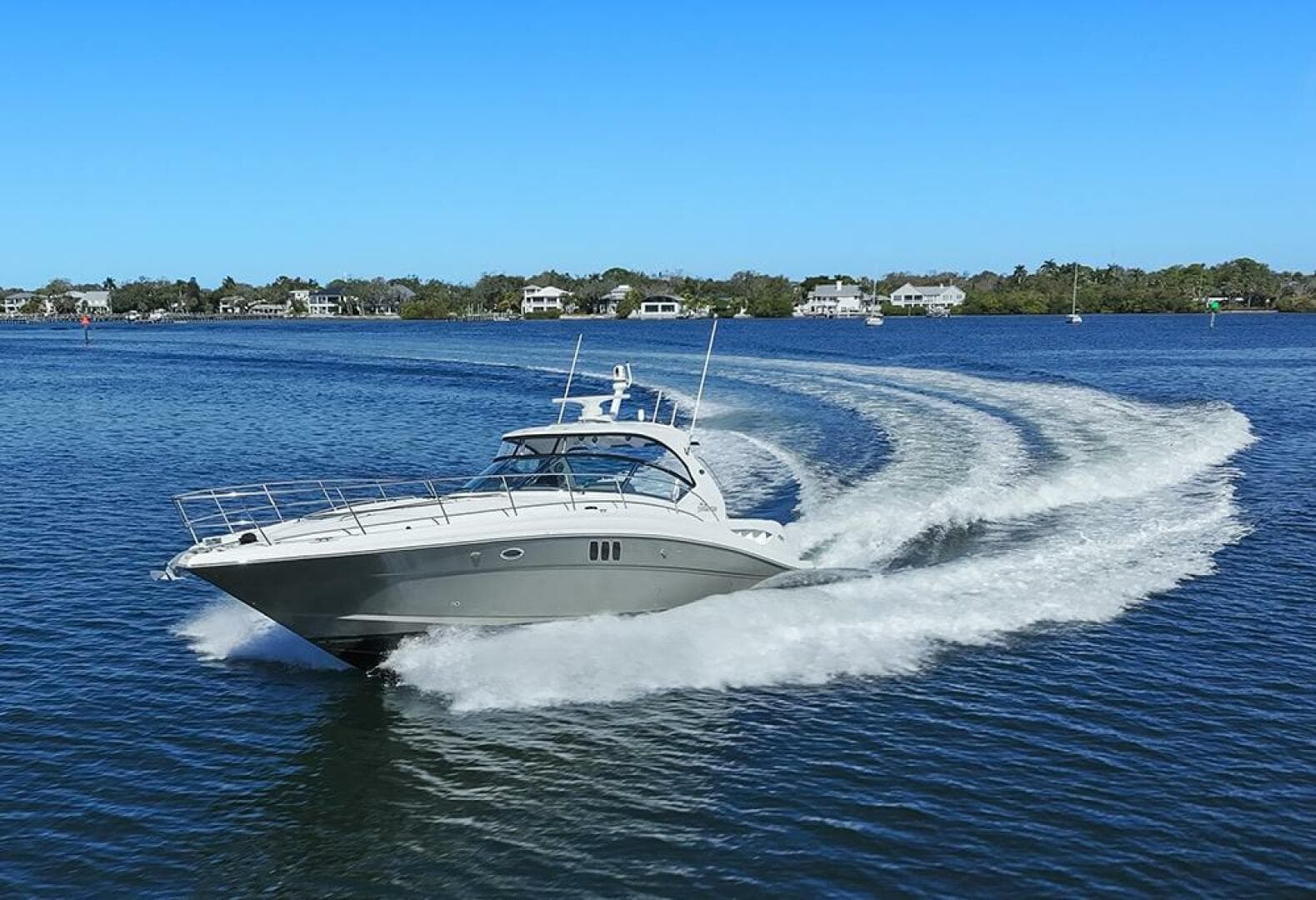 2006 Sea Ray 44 Sundancer — photo 4