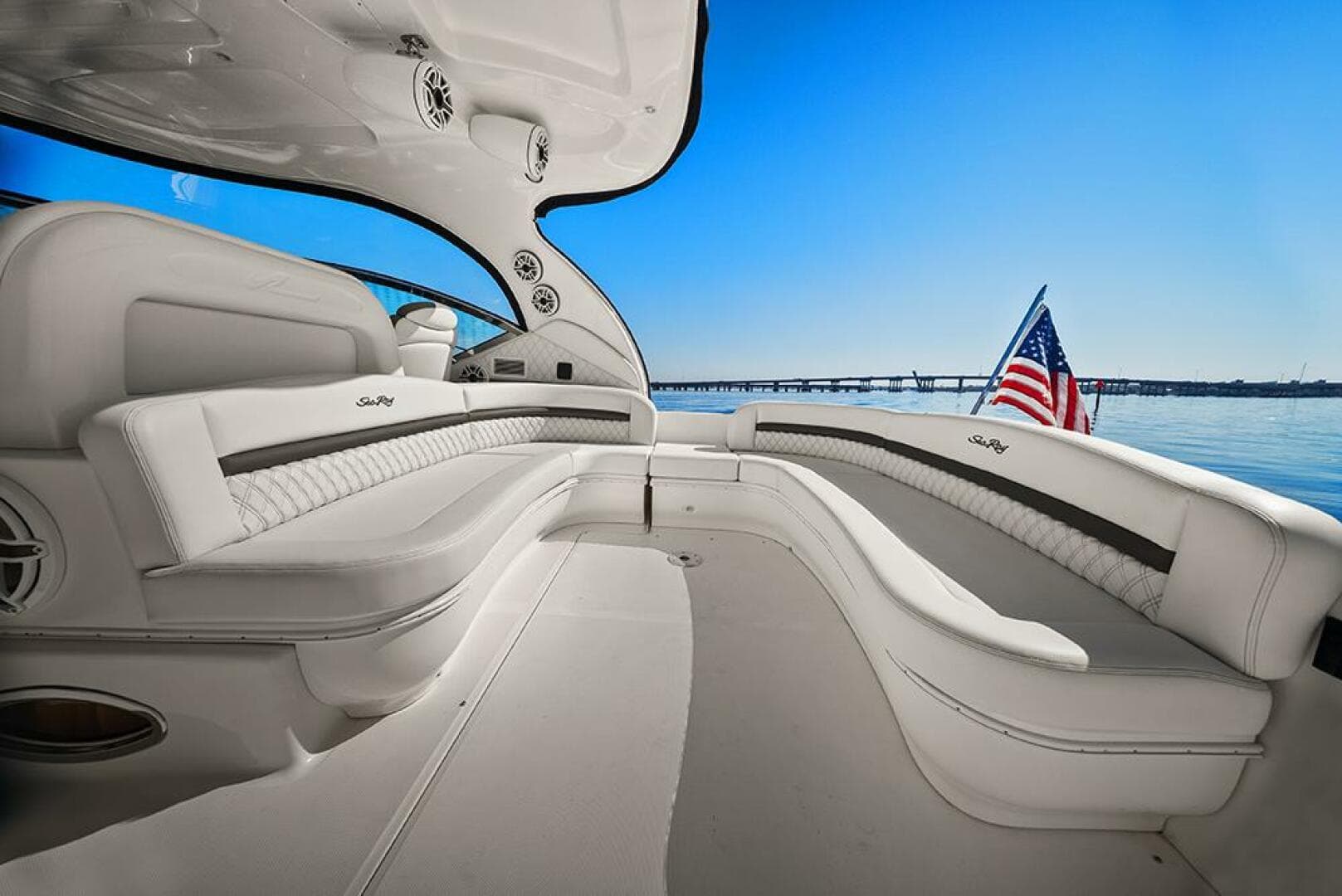 2006 Sea Ray 44 Sundancer — photo 17