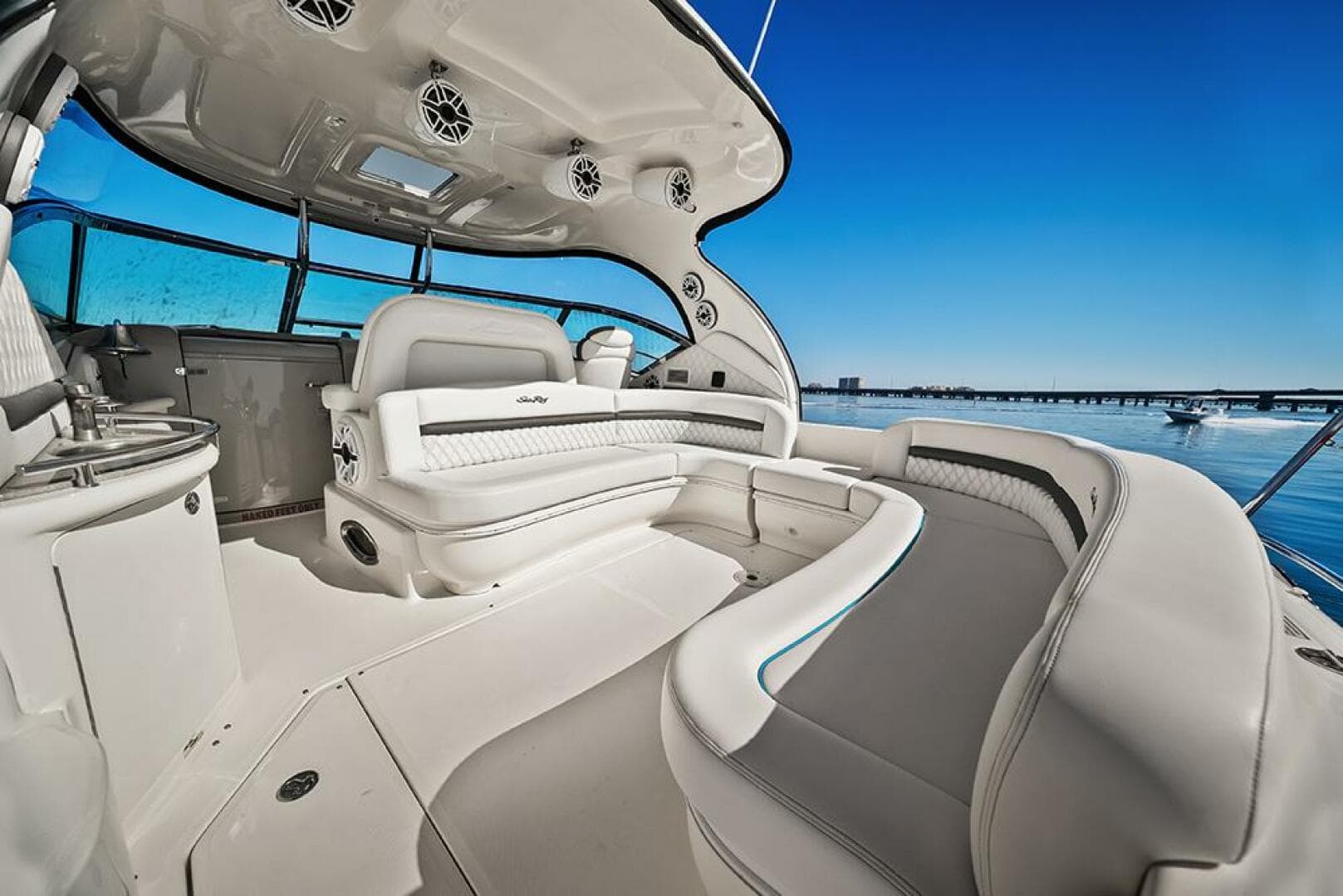 2006 Sea Ray 44 Sundancer — photo 18