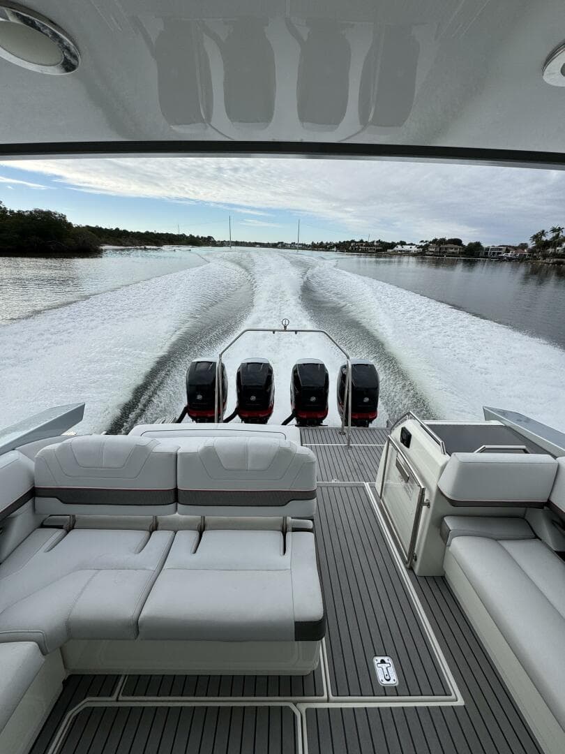 2018 Formula 430 Super Sport Crossover — photo 22