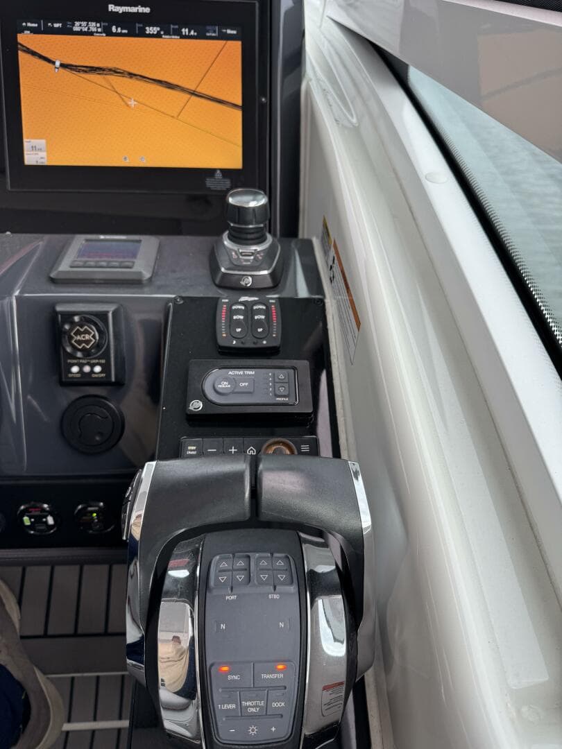 2018 Formula 430 Super Sport Crossover — photo 27