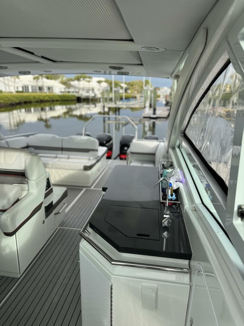 2018 Formula 430 Super Sport Crossover — photo 37