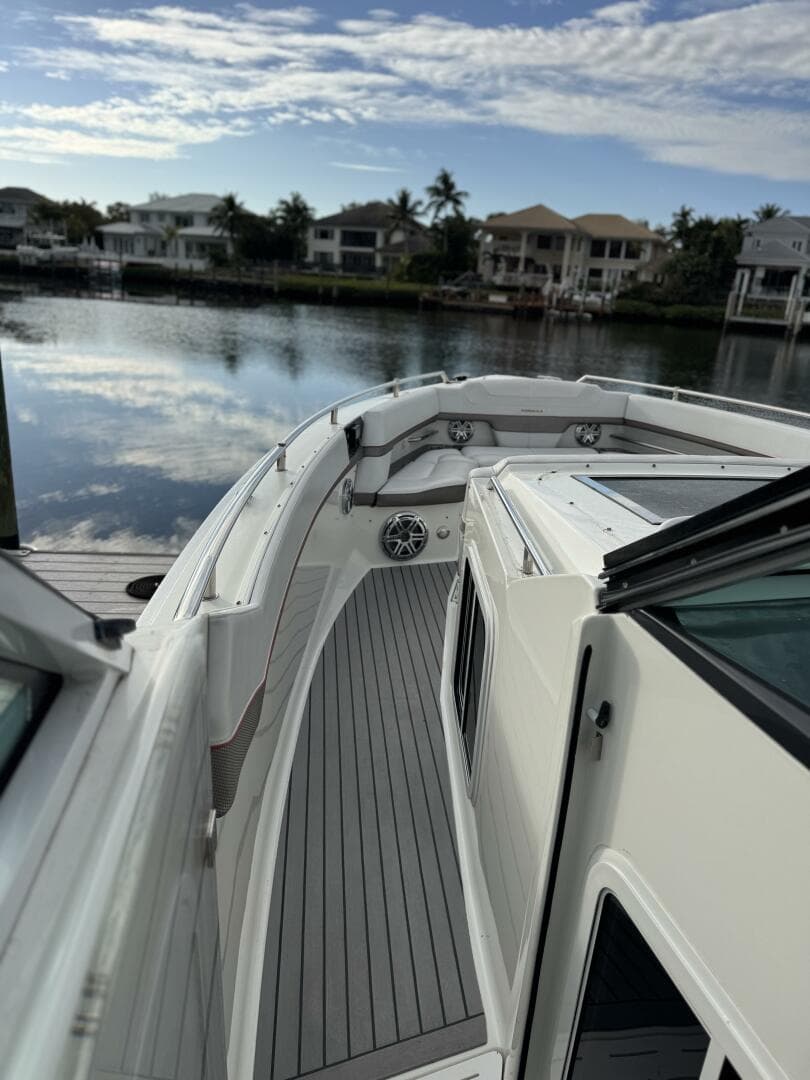 2018 Formula 430 Super Sport Crossover — photo 28