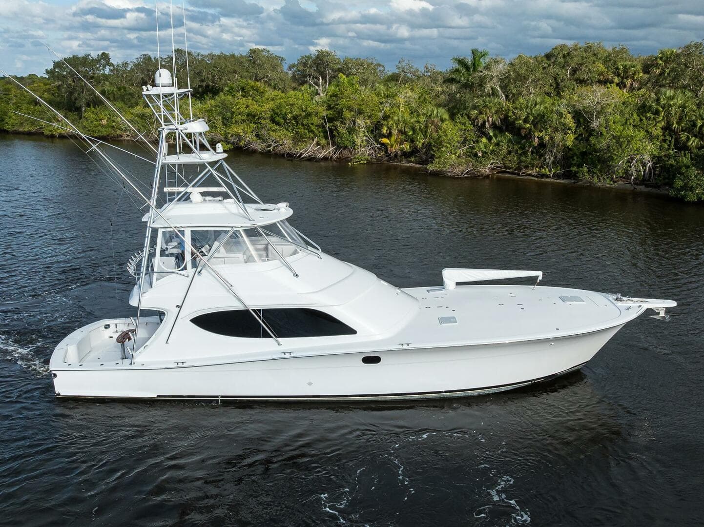 2013 Hatteras GT 63 — photo 56