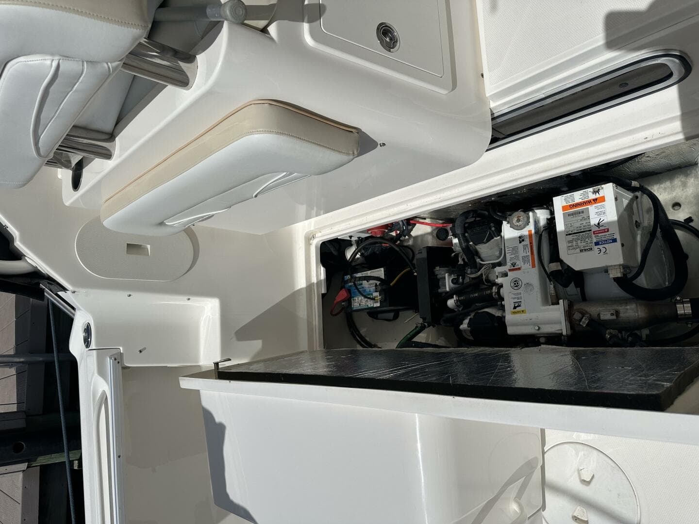 2015 Wellcraft 390 Coastal — photo 8