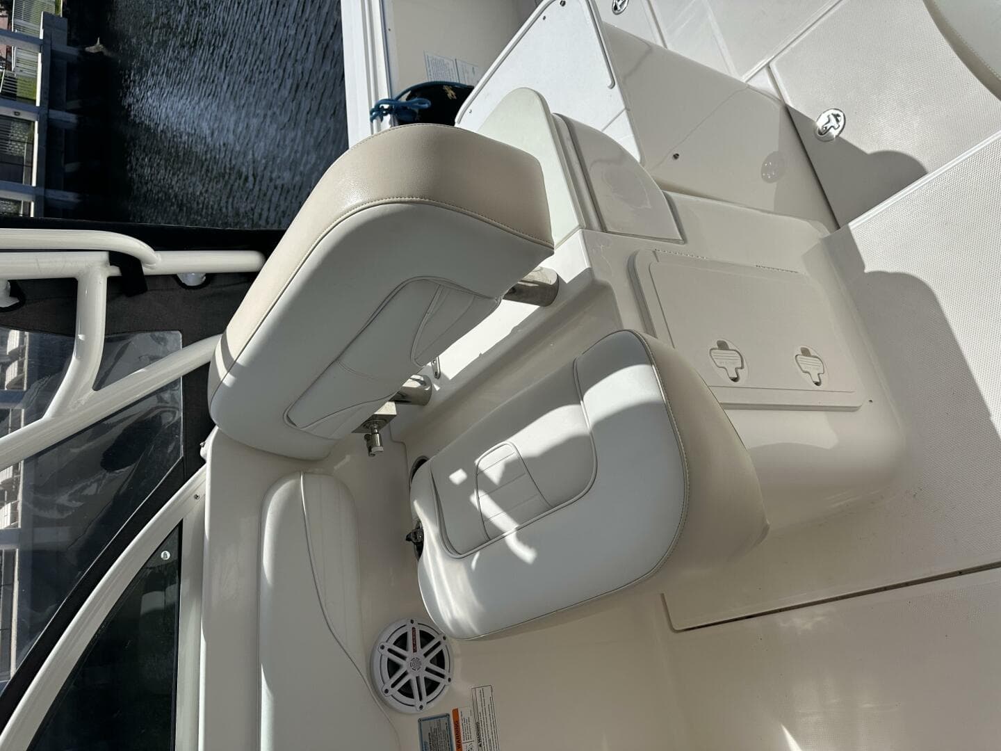 2015 Wellcraft 390 Coastal — photo 3