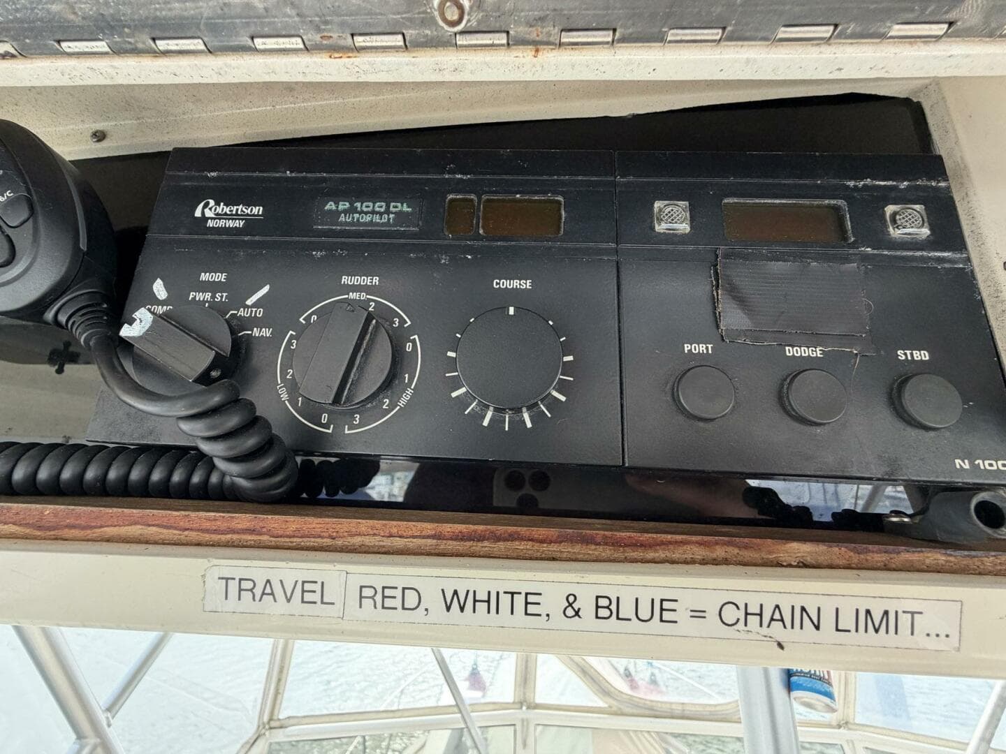 1987 Viking 44 — photo 69