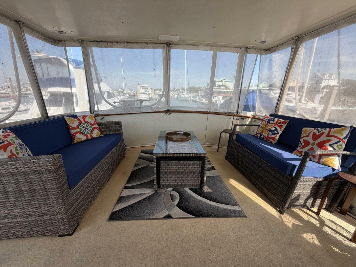 1987 Viking 44 — photo 20