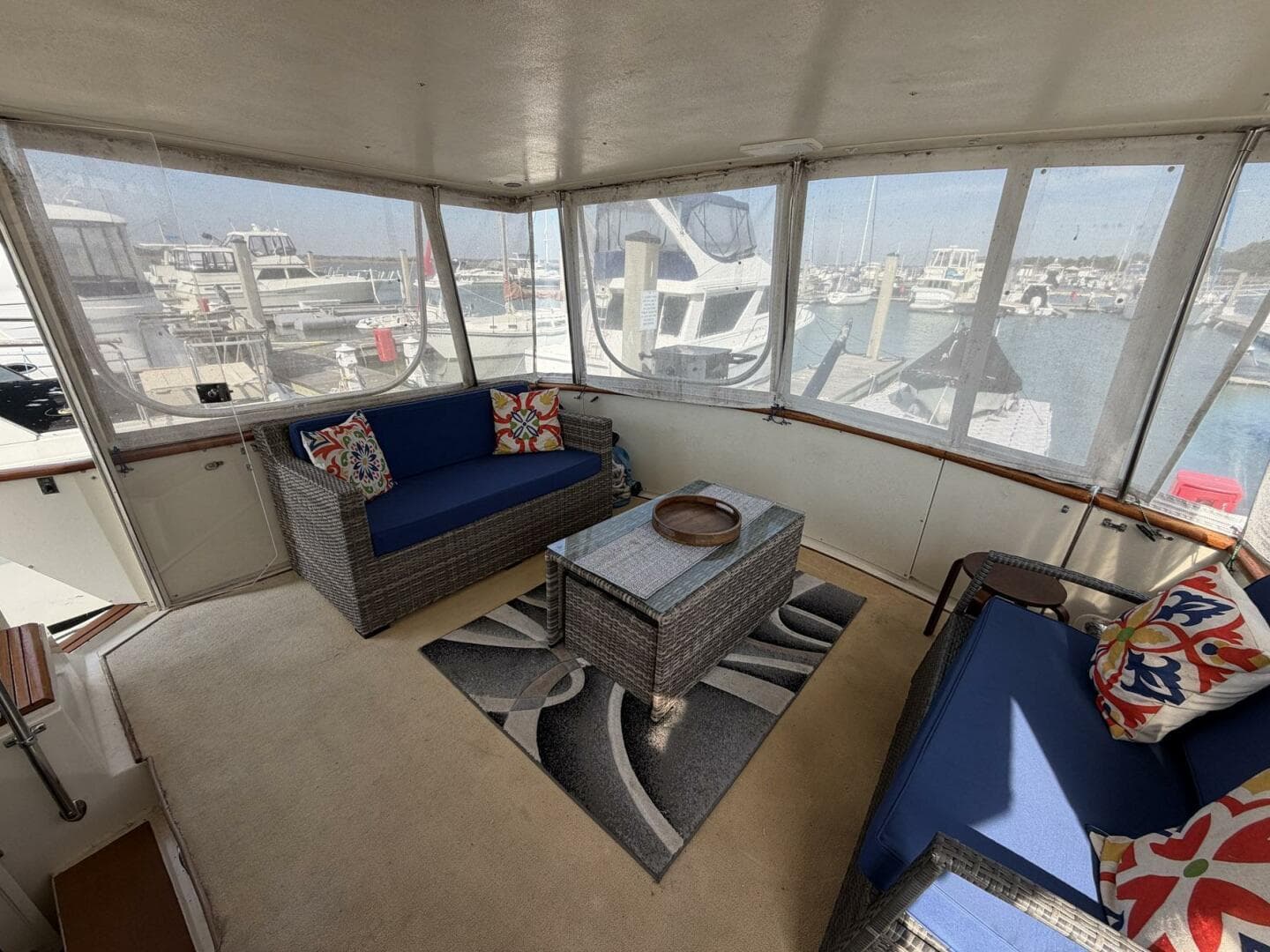 1987 Viking 44 — photo 22