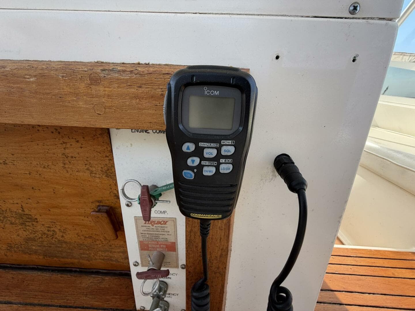 1987 Viking 44 — photo 72