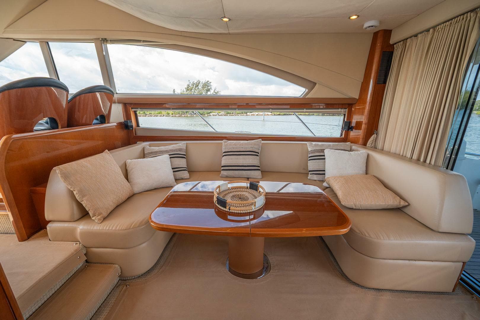 2009 Princess — photo 88