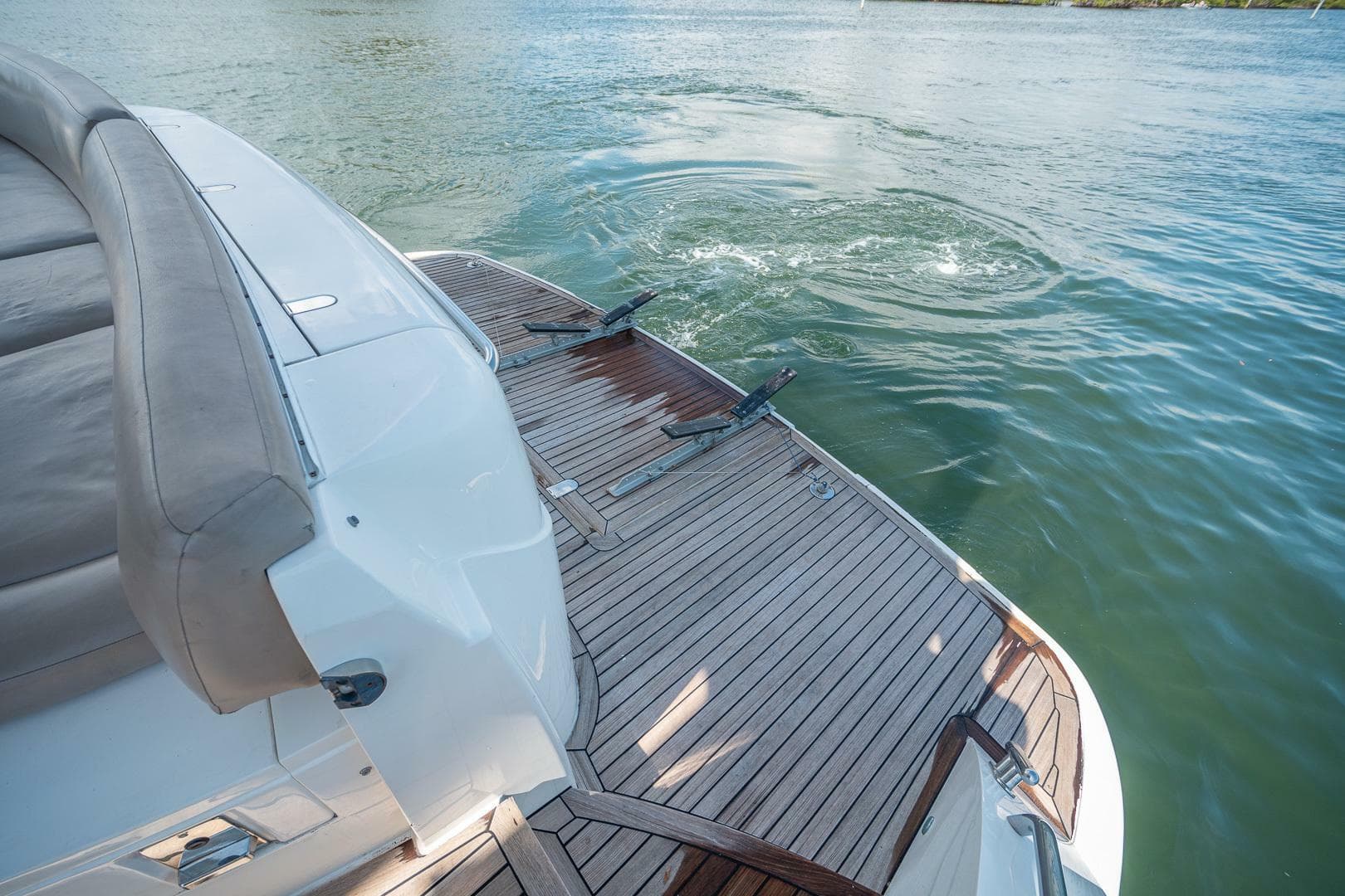 2009 Princess — photo 17