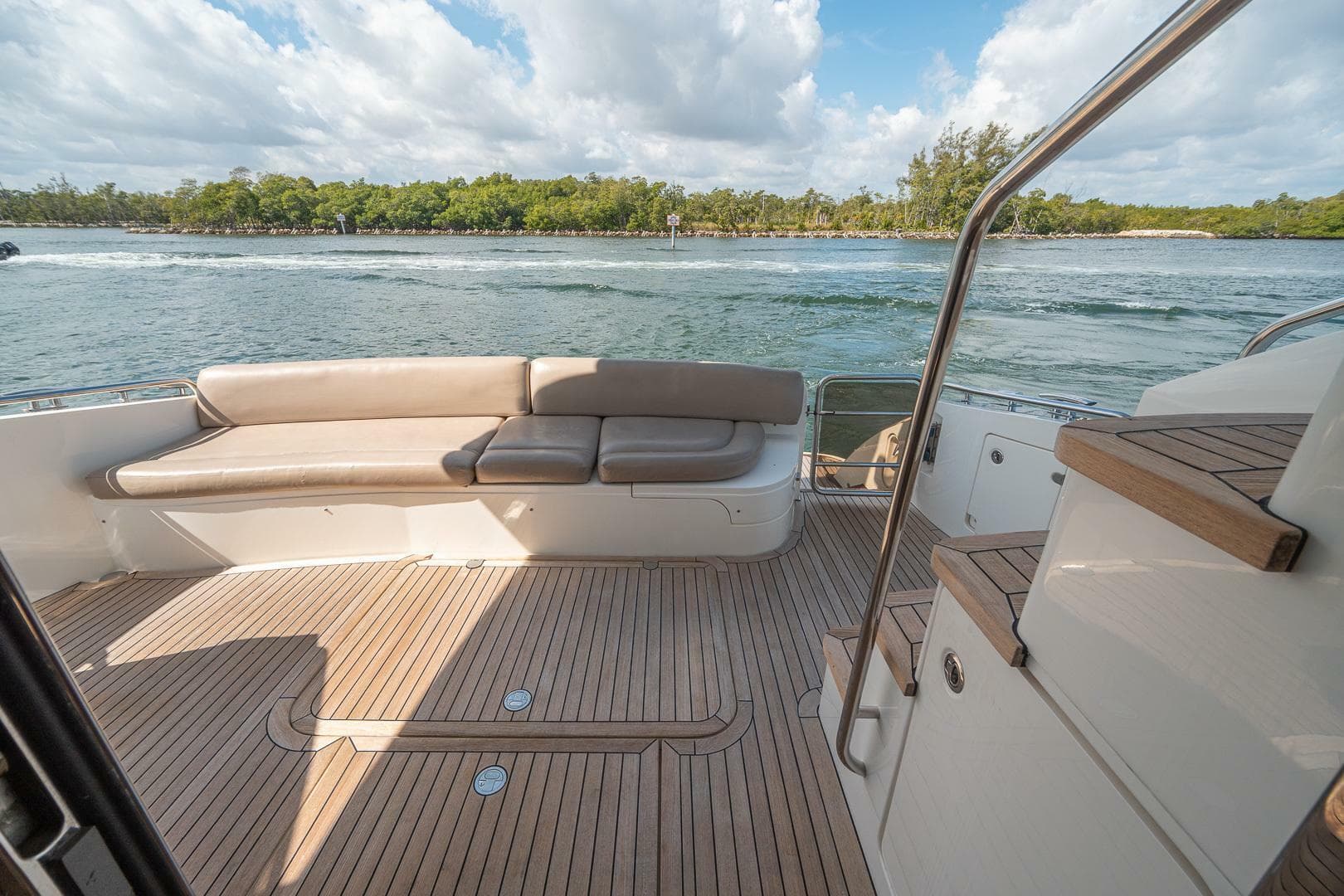 2009 Princess — photo 105