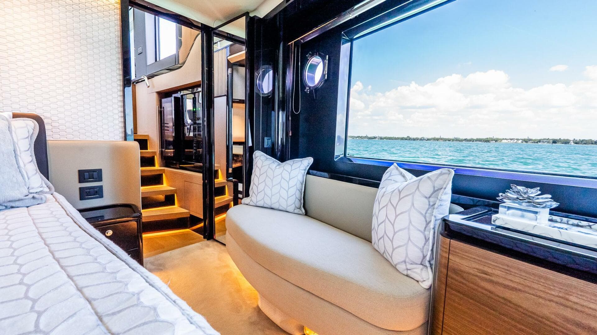 2022 Absolute 64 Navetta — photo 87