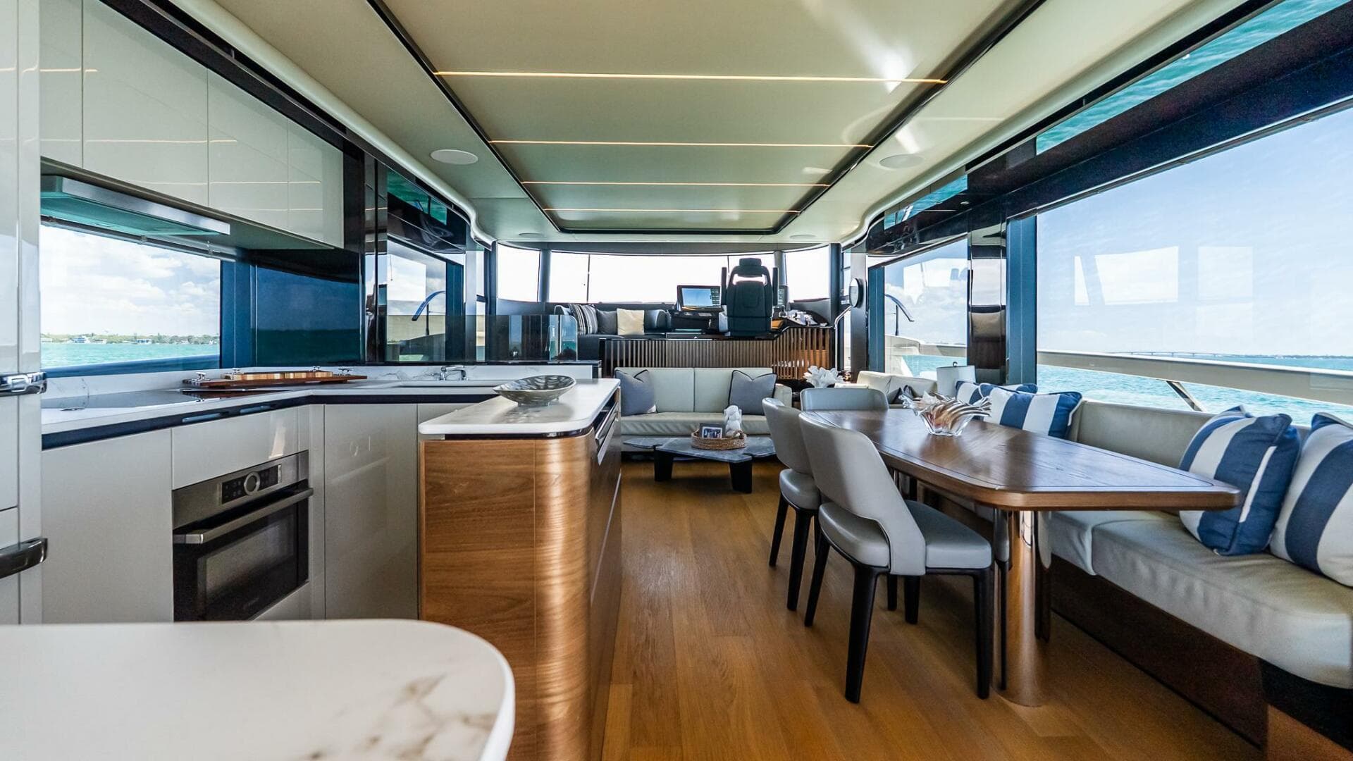 2022 Absolute 64 Navetta — photo 66