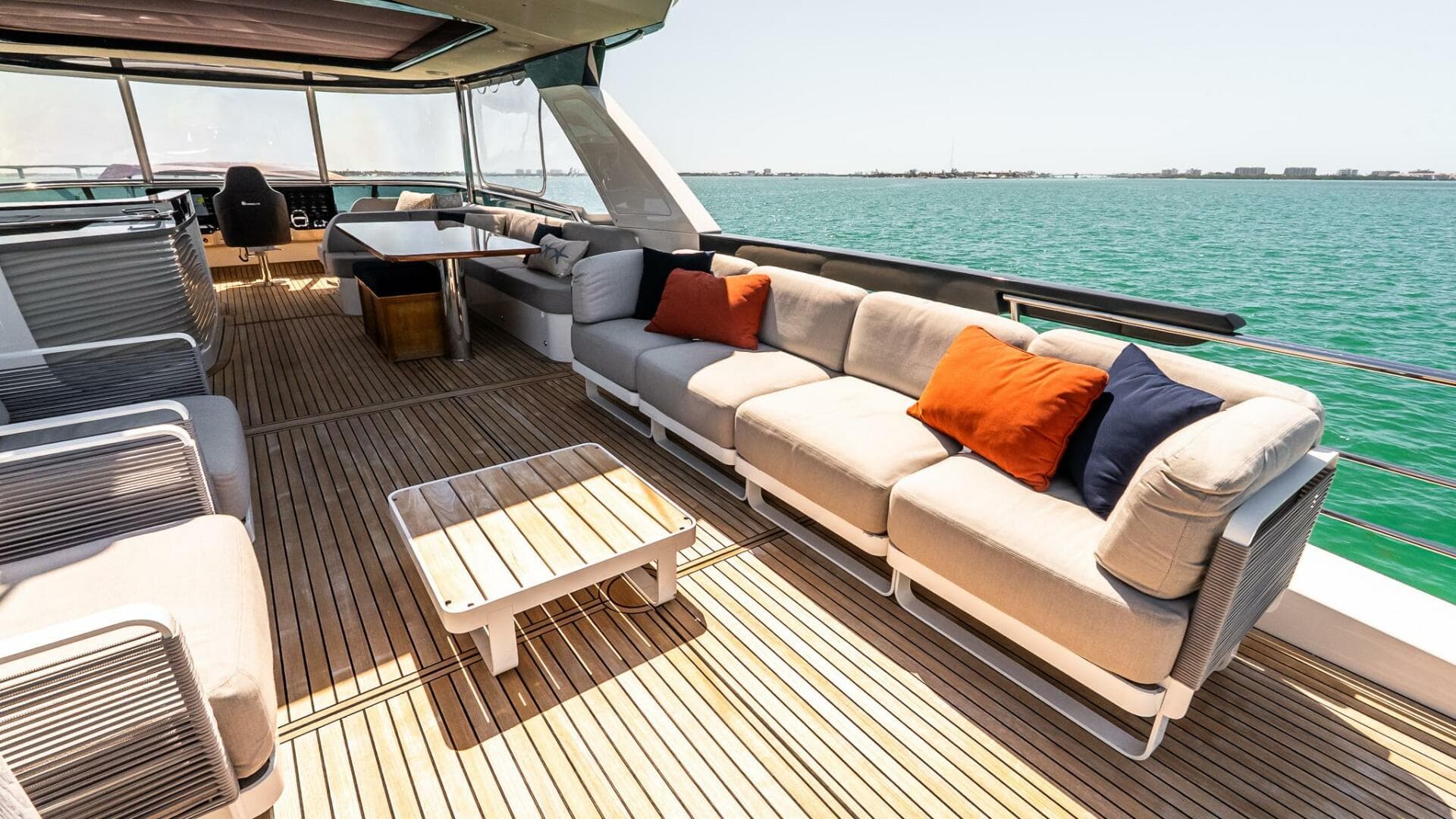 2022 Absolute 64 Navetta — photo 36