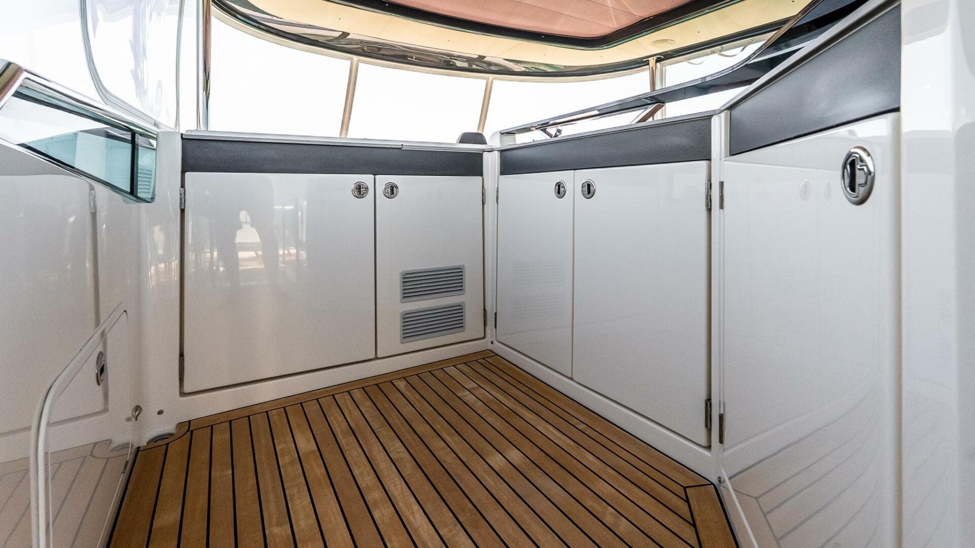 2022 Absolute 64 Navetta — photo 45