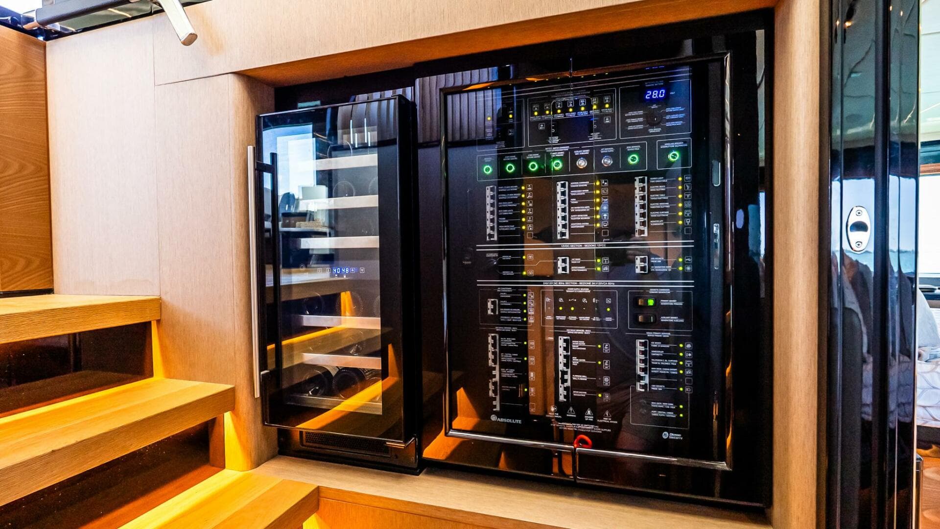 2022 Absolute 64 Navetta — photo 82