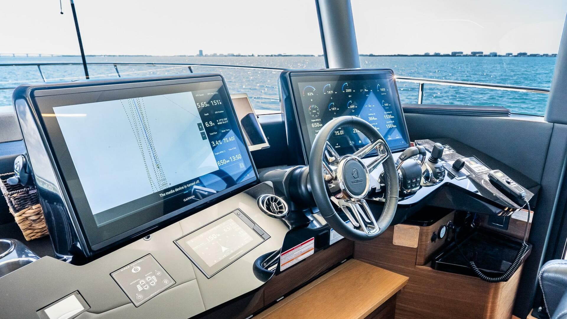 2022 Absolute 64 Navetta — photo 80